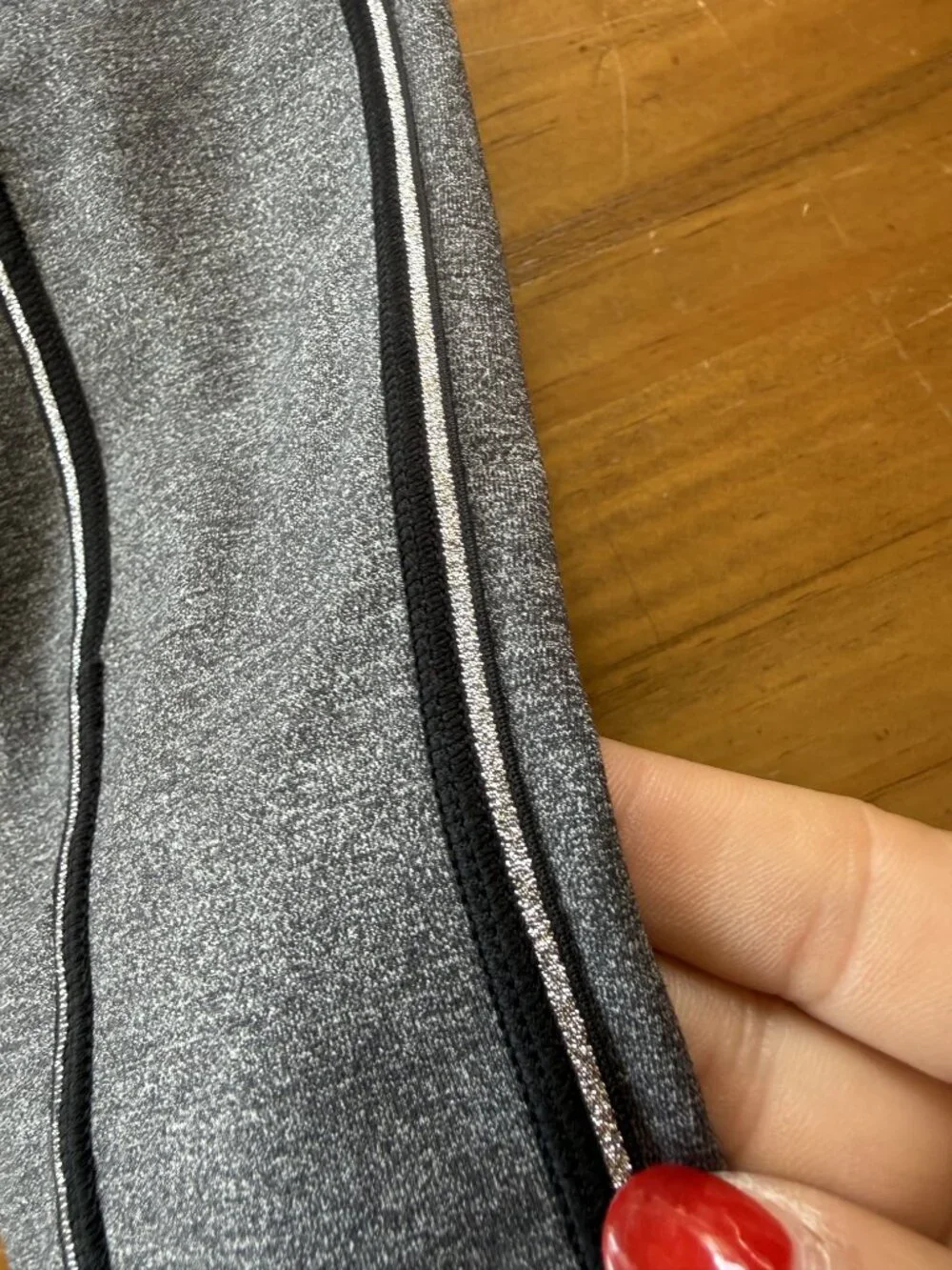 Lululemon Heather Gray Reflective Side-Zip Leggings Size 6